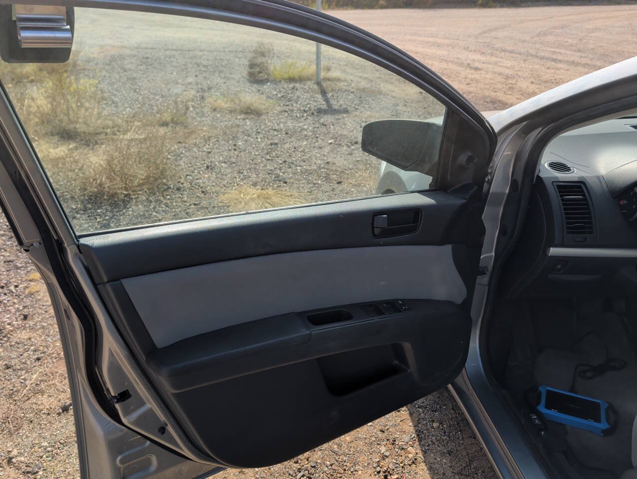 Used 2011 Nissan Sentra 2.0 FWD image 20