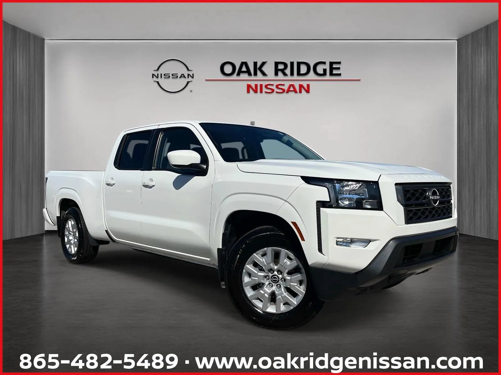 Used 2024 Nissan Frontier SV RWD image 1