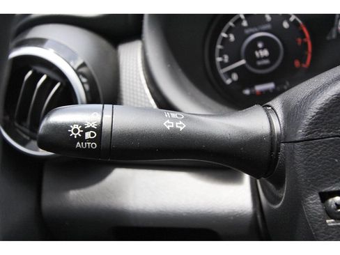 Certified 2024 Nissan Kicks SV FWD image 17