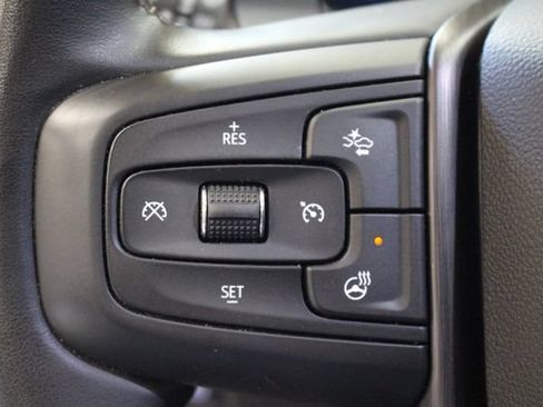 Used 2024 GMC Sierra 1500 AT4 w/ Technology Package AWD/4WD image 15