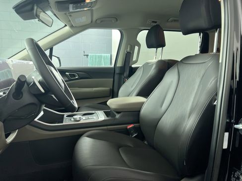 New 2026 Kia Carnival LXS image 14