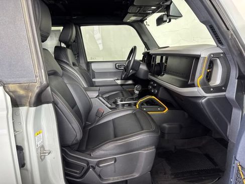 Certified 2023 Ford Bronco Badlands AWD/4WD image 4
