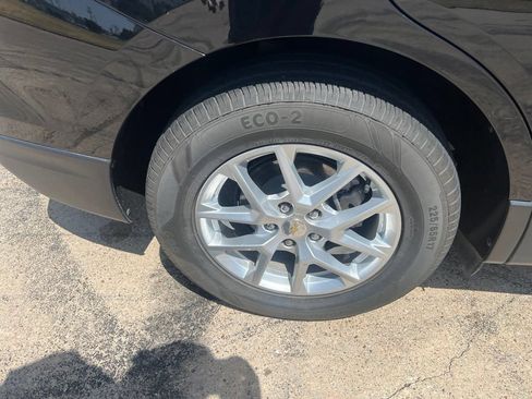 Used 2024 Chevrolet Equinox LT AWD/4WD image 18