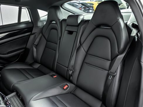 Used 2023 Porsche Panamera 4S AWD/4WD image 21