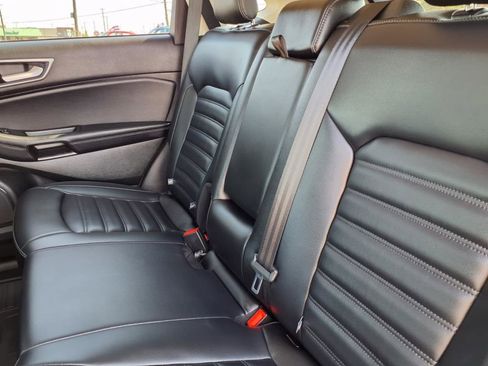 Used 2023 Ford Edge SEL w/ Convenience Package AWD/4WD image 7