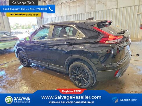 Used 2023 Mitsubishi Eclipse Cross LE AWD/4WD image 3