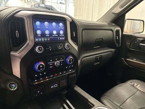 Used 2019 GMC Sierra 1500 SLT w/ SLT Premium Plus Package image 21
