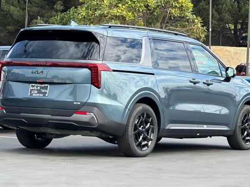 New 2026 Kia Carnival SX Prestige FWD image 4