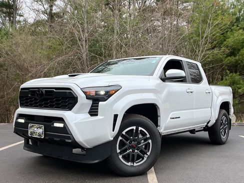 New 2026 Toyota Tacoma TRD Sport AWD/4WD image 1
