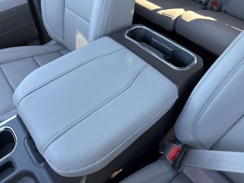 New 2026 GMC Sierra 1500 SLT w/ SLT Premium Package AWD/4WD image 21