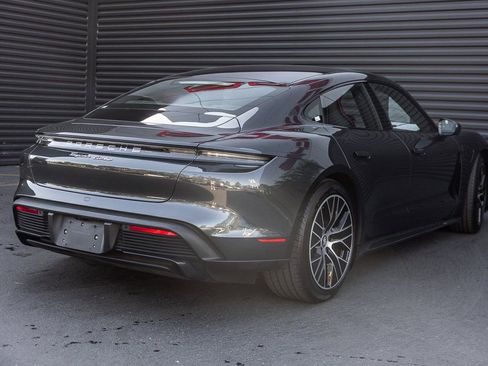 Certified 2020 Porsche Taycan Turbo image 9