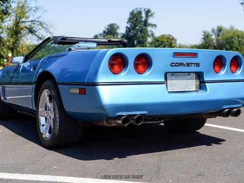 Used 1988 Chevrolet Corvette Convertible RWD image 6