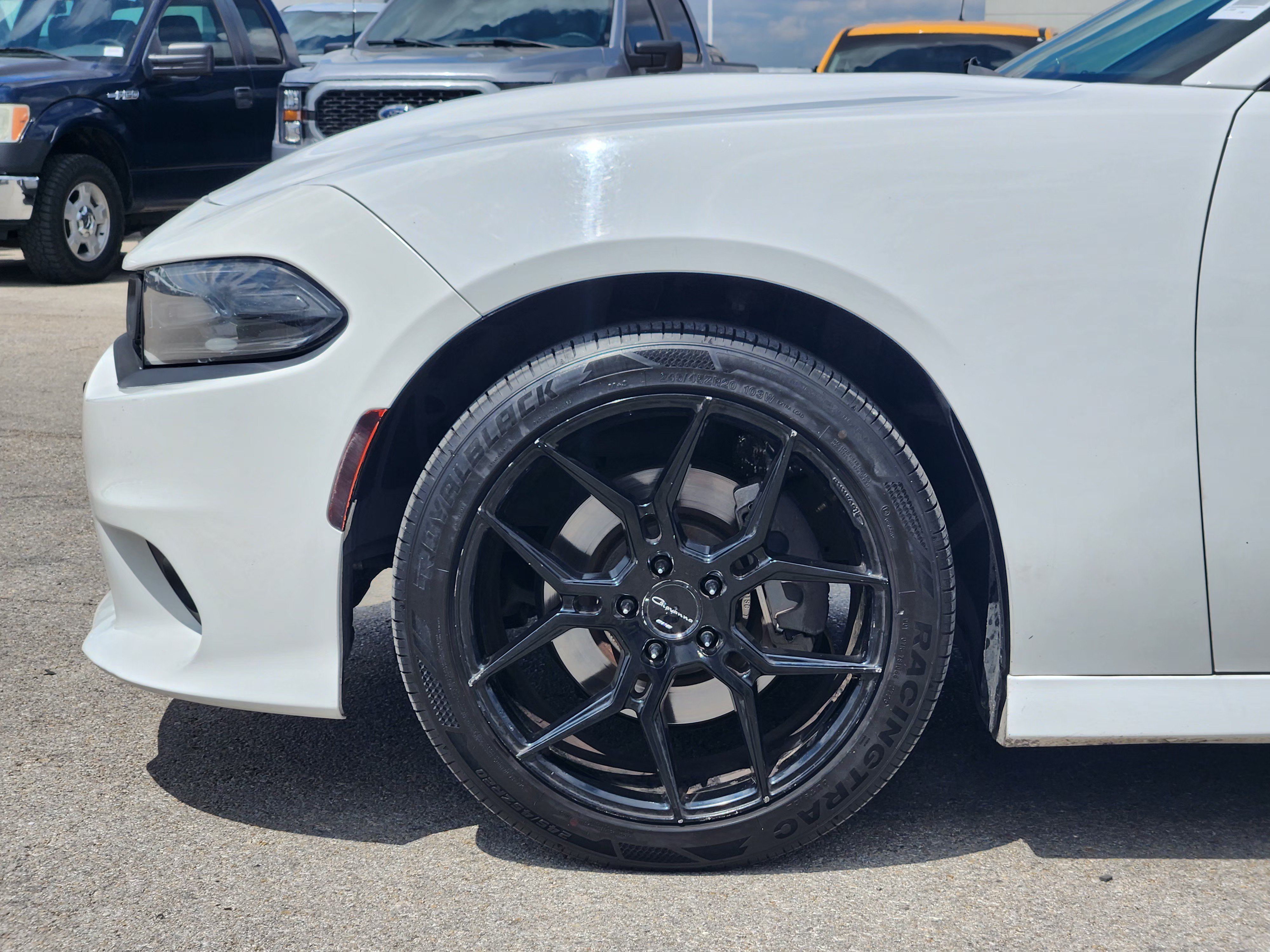 Used 2019 Dodge Charger GT RWD image 9