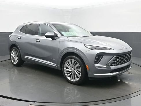 New 2026 Buick Envision Avenir image 7