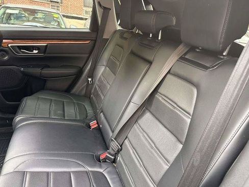 Used 2022 Honda CR-V Touring image 16