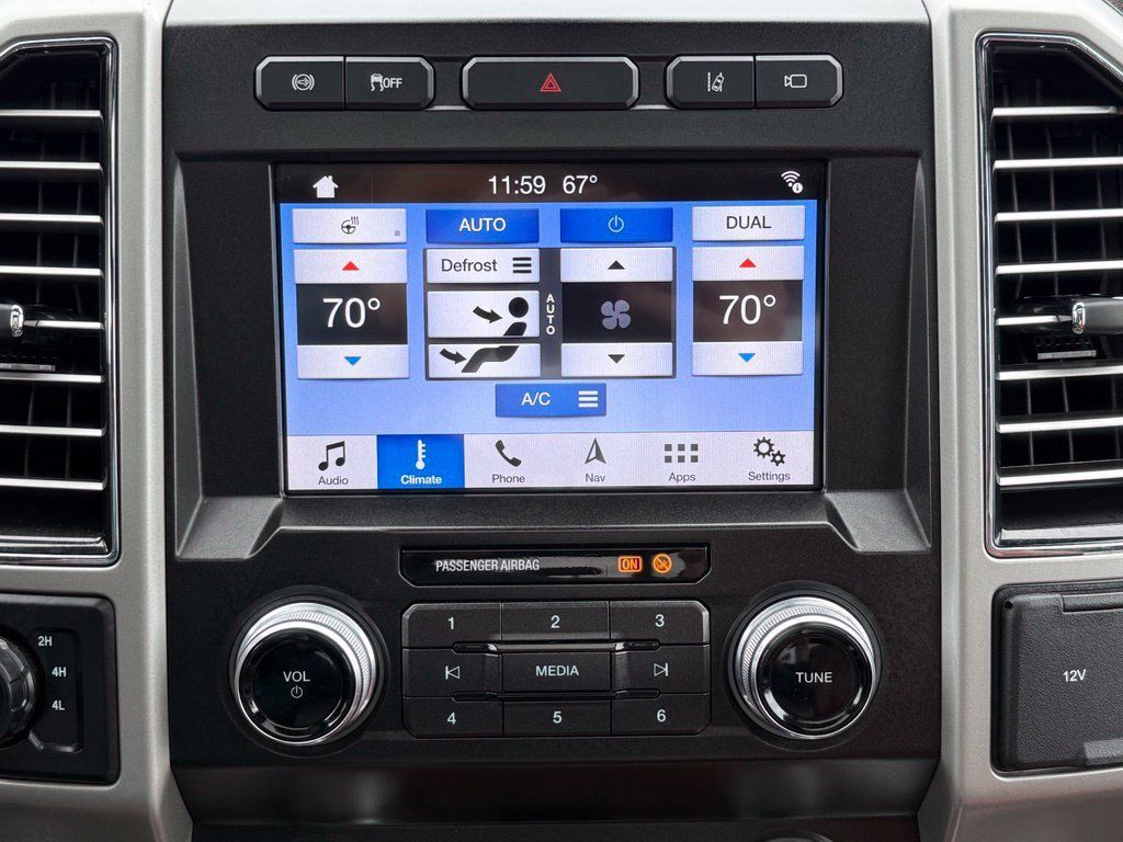 Used 2019 Ford F350 King Ranch w/ King Ranch Ultimate Package AWD/4WD image 32