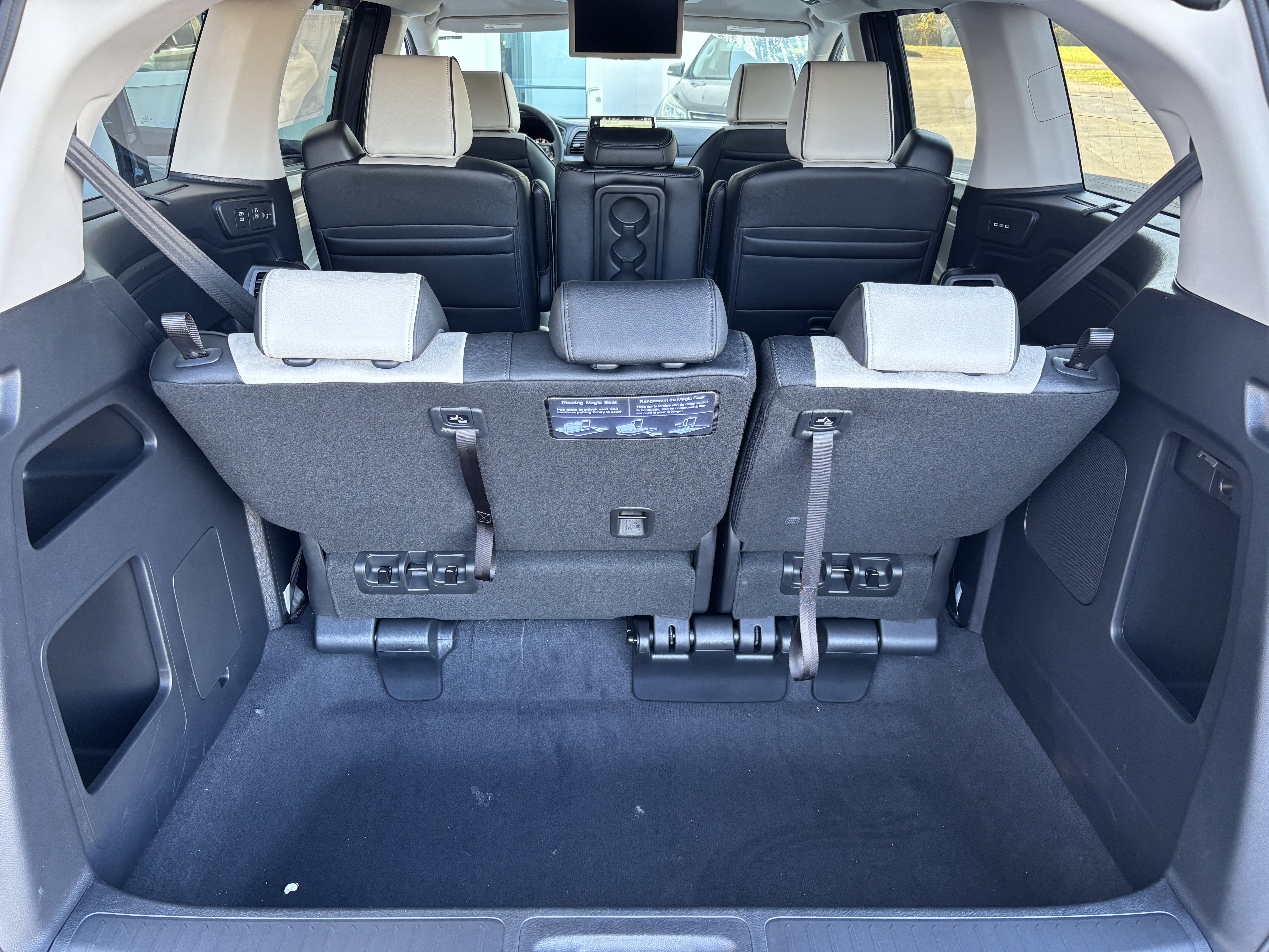 New 2027 Honda Odyssey Elite image 13