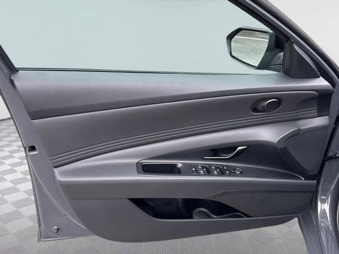 New 2026 Hyundai Elantra SEL Sport Premium FWD image 10