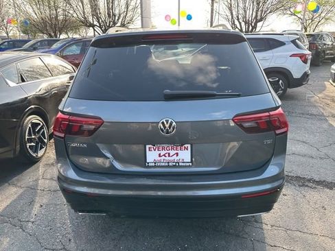 Used 2018 Volkswagen Tiguan S image 5