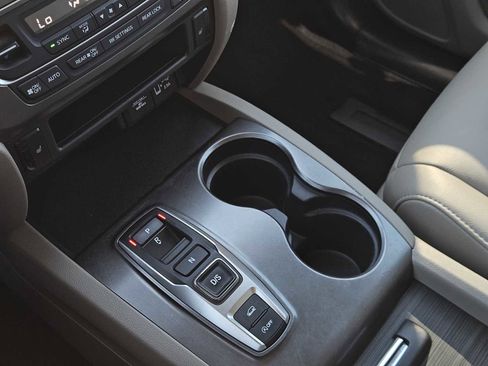 Used 2021 Honda Pilot EX-L image 19