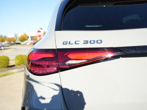 New 2026 Mercedes-Benz GLC 300 4MATIC image 13