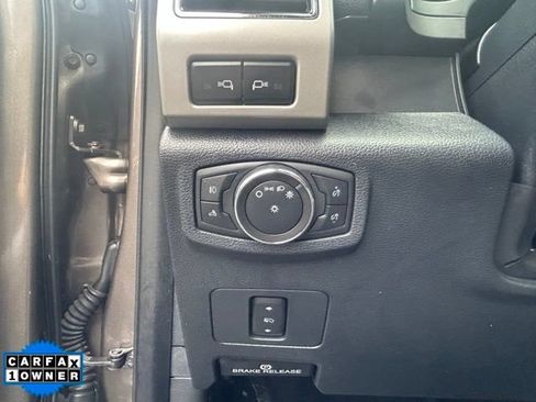 Used 2022 Ford F350 Lariat w/ Lariat Value Package AWD/4WD image 18