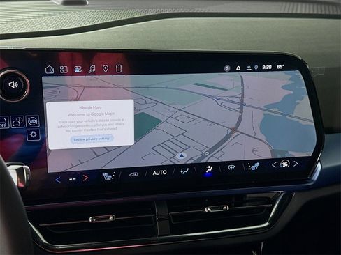 New 2026 Chevrolet Equinox EV LT image 8