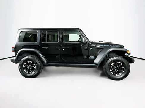 Used 2024 Jeep Wrangler Unlimited Rubicon 4xe AWD/4WD image 10