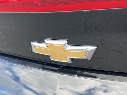 Used 2017 Chevrolet Camaro SS RWD image 8