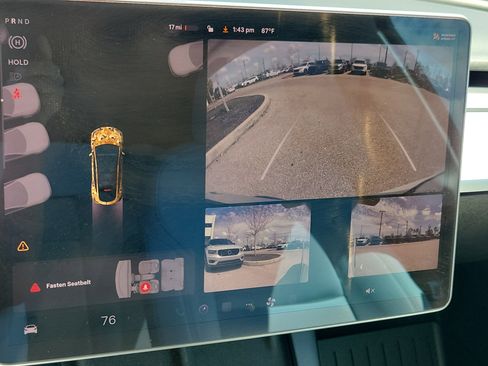 Used 2022 Tesla Model Y Performance image 28