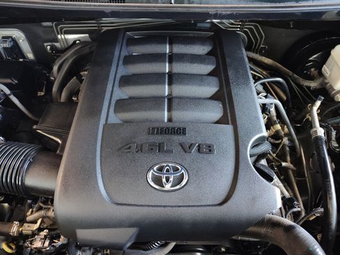 Used 2014 Toyota Tundra SR5 w/ SR5 Upgrade Package RWD image 26