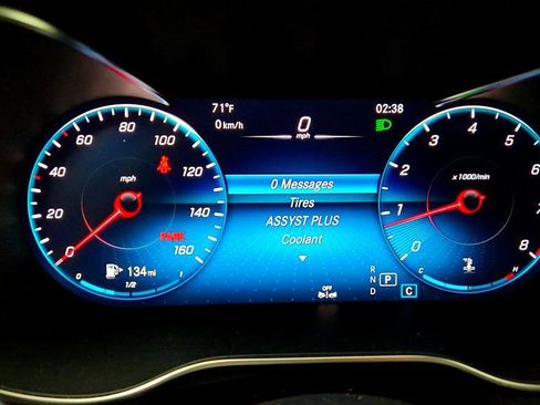 Used 2023 Mercedes-Benz GLC 300 4MATIC Coupe image 14