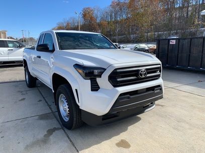 Used 2024 Toyota Tacoma SR