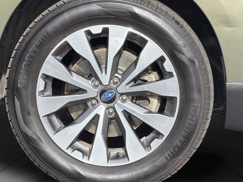 Used 2019 Subaru Outback 3.6R Touring w/ Popular Package #3A image 11