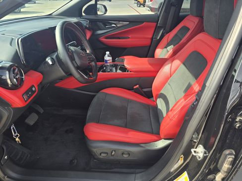 Used 2024 Chevrolet Blazer EV RS image 11