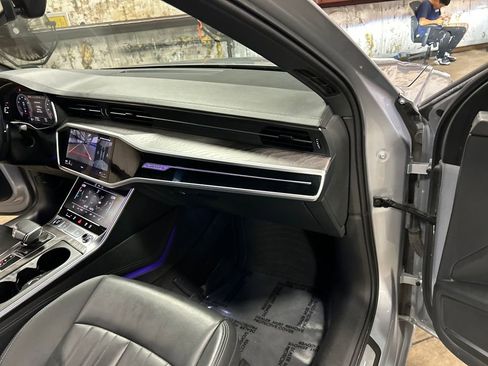 Used 2024 Audi A6 Premium Plus image 27