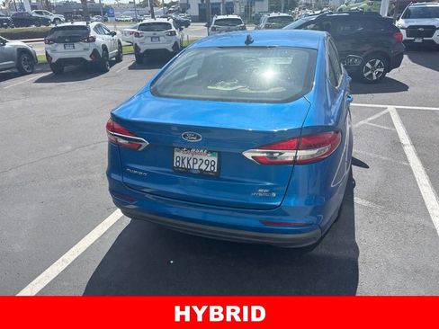 Used 2019 Ford Fusion SE FWD image 6