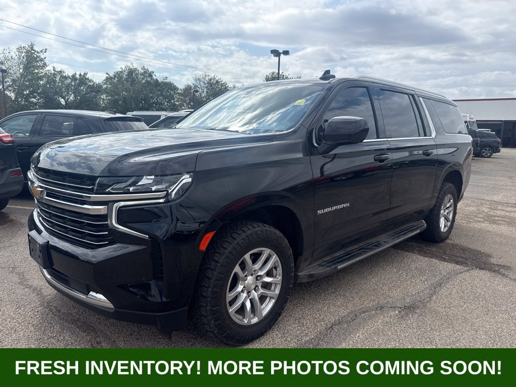 Used 2021 Chevrolet Suburban LT AWD/4WD image 5
