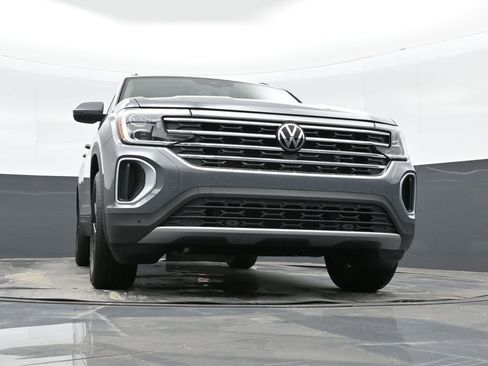 New 2026 Volkswagen Atlas SE image 27