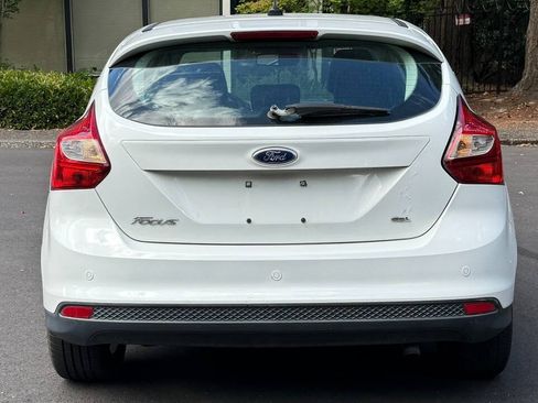 Used 2012 Ford Focus SEL FWD image 12