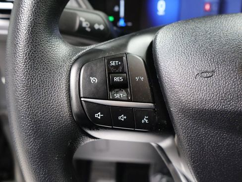 Used 2025 Ford Escape Active image 32