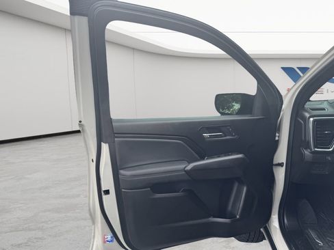 Used 2026 GMC Canyon Elevation w/ Convenience Package AWD/4WD image 9