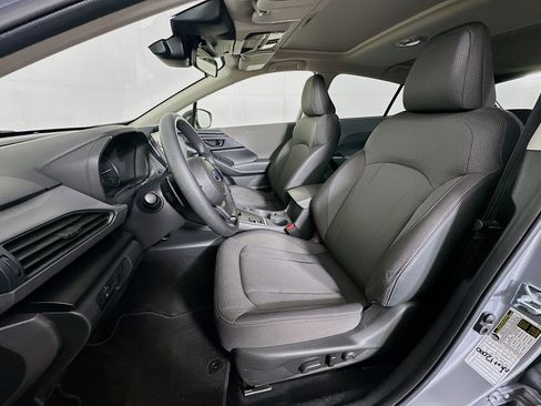 Used 2024 Subaru Crosstrek 2.0i Premium image 13