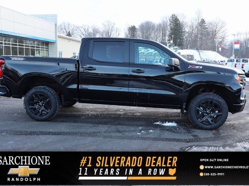 New 2026 Chevrolet Silverado 1500 Custom Trail Boss w/ LPO, Dark Essentials Package image 1