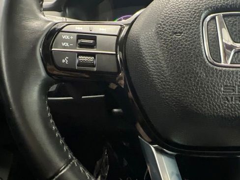 Used 2024 Honda Accord Touring image 21
