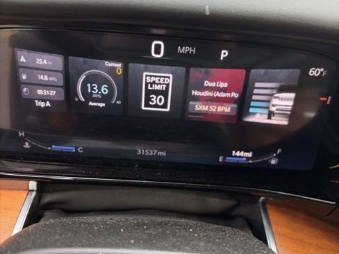 Used 2024 Jeep Grand Wagoneer Series III w/ HD Trailer Tow Package image 15