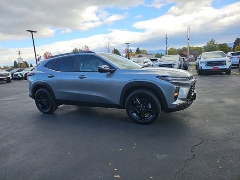 New 2026 Chevrolet Trax ACTIV w/ Sunroof Package image 65