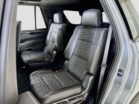 Used 2023 Cadillac Escalade V AWD/4WD image 25