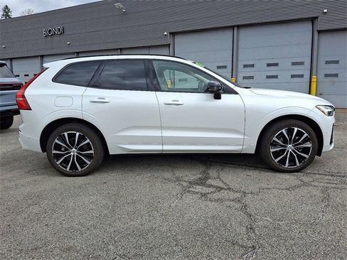 Used 2025 Volvo XC60 B5 Plus w/ Protection Package Premier image 7