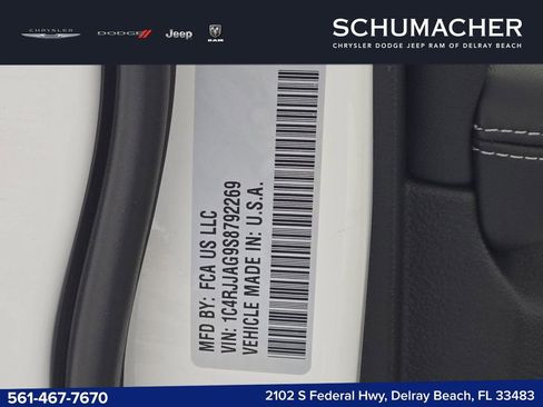 New 2025 Jeep Grand Cherokee L Laredo RWD image 20